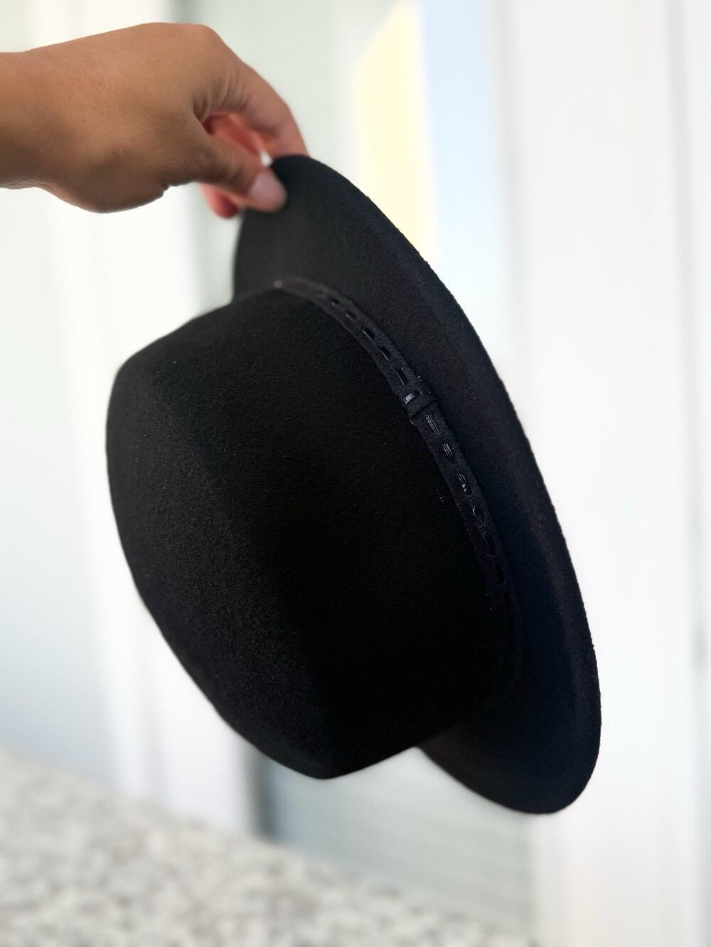 BCBGeneration Black Felt Bowler Derby Hat Suede Look Trim Small S/M